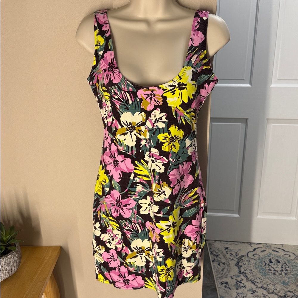 Sisstrevolution tried and true floral body con mini dress